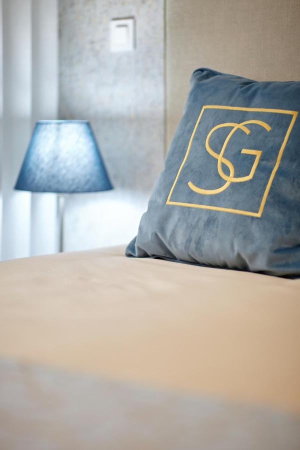 Signature Apartments Santa Catarina Порто Екстериор снимка